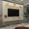 Home até 85″ Royal 220 Off White – GELIUS