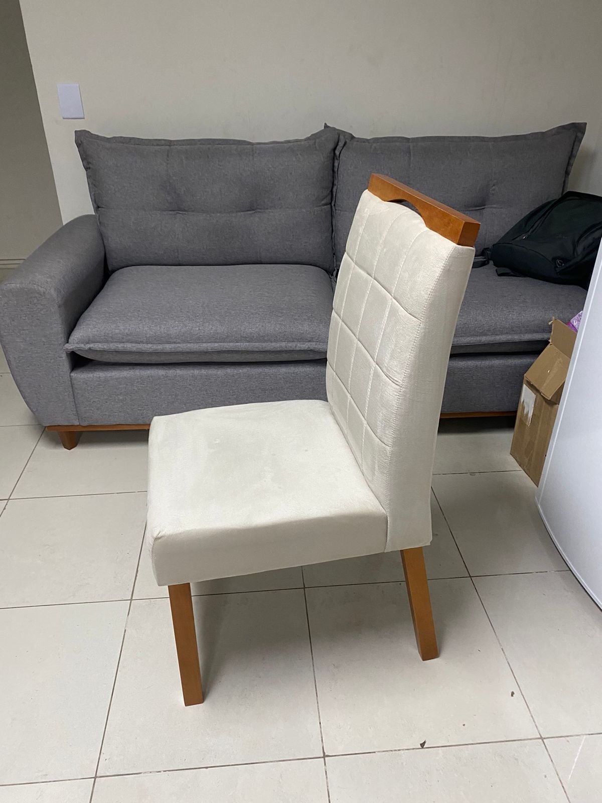 Kit 2 Cadeiras Roma Mel/Veludo Bege – OURO DECOR - Imagem 3